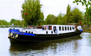 English Hotel Barge MAGNA CARTA - Royal Thames River Cruises - ParadiseConnections.com