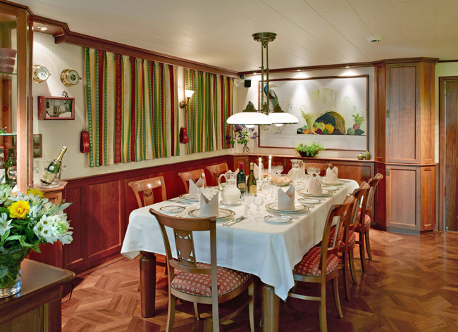 Hotel Barge La Nouvelle Etoile