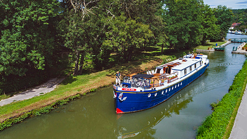 Barge L'Art de Vivre