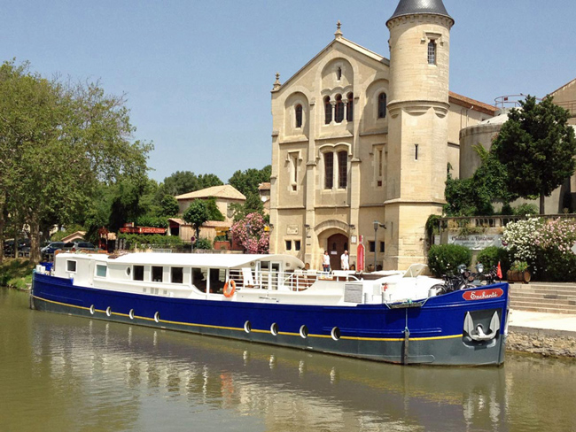 French Barge Enchante - Cruising Canal du Midi