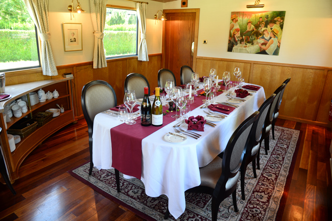 French Barge Impressionniste - Cruising Southern Burgundy Dining
