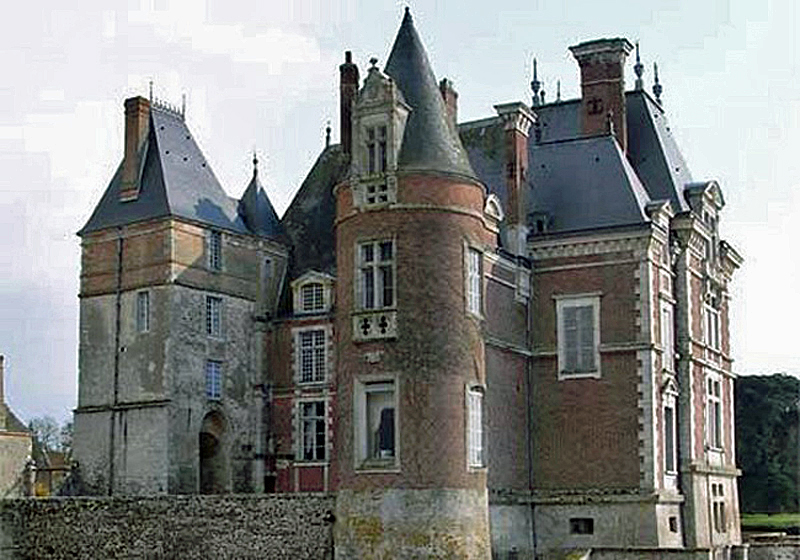 French Barge Renaissance - Chateaux visits - Cruising the Upper Loire and Western Burgundy regions of France