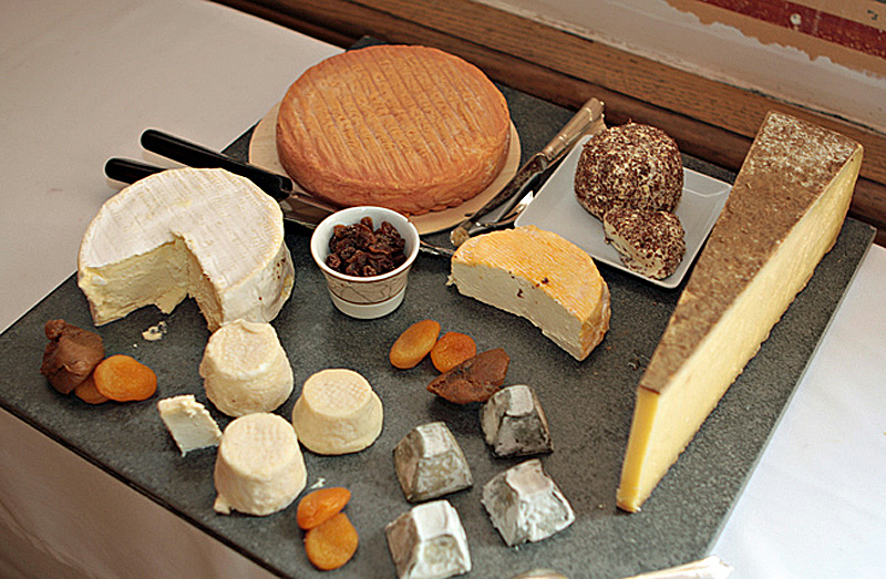 French Barge Renaissance - Cheese Plate - Cruising the Upper Loire and Western Burgundy regions of France