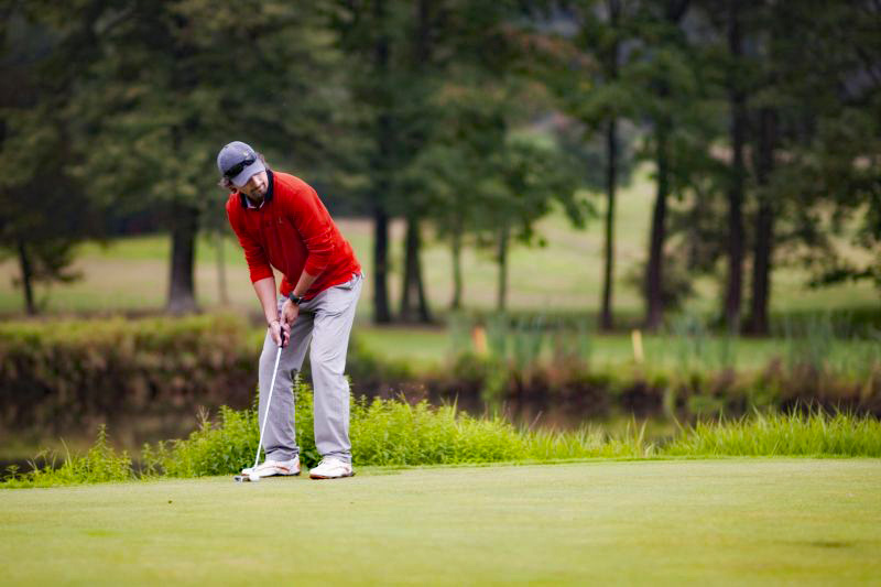 Golfing barge cruises in Scotland