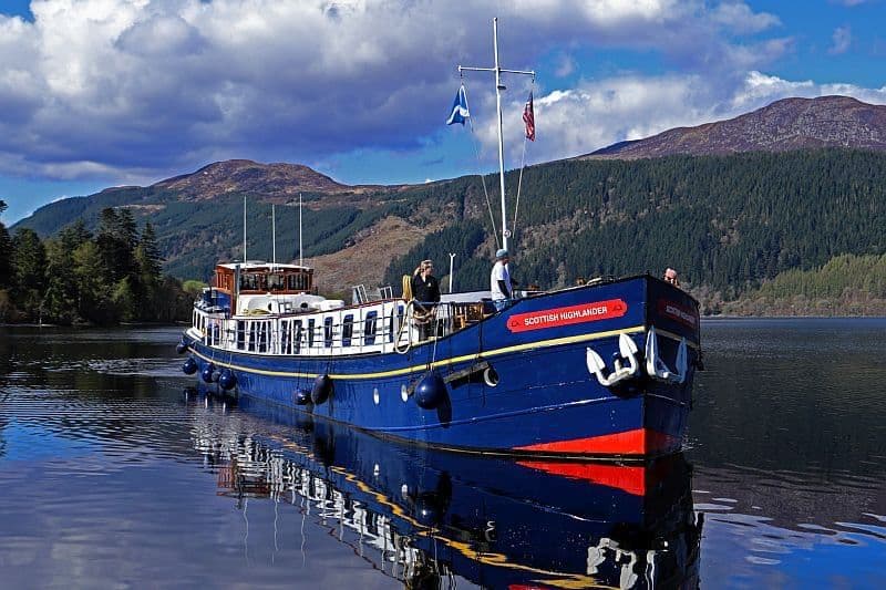 Barge charter cruises blog Barging blog - Scottish Highlander Golfing Cabin Cruise