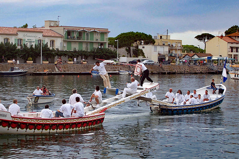 Water jousting