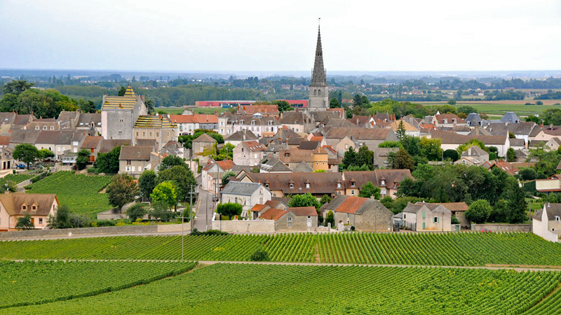 French Hotel Barges - Barging in France - Meursault - BargeCharters.com