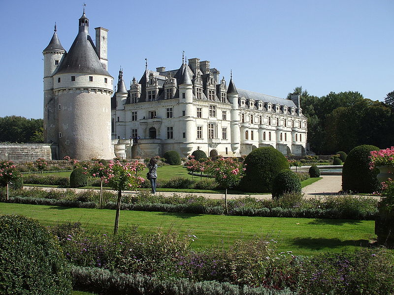 Chenonceau French Hotel Barge NYMPHEA Barging in France Loire Valley www.BargeCharters.com