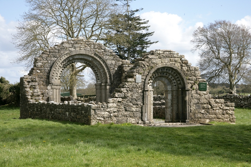 Barging in Ireland - Clonmacnoise Nuns Church